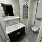 Modern Nr5 In Cihangir, The Heart Of Taksim Eskiömerler