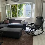 Modern Nr5 In Cihangir, The Heart Of Taksim アパート