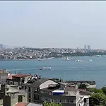 Modern Nr5 In Cihangir, The Heart Of Taksim アパート *
