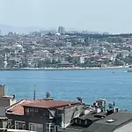 Modern Nr5 In Cihangir, The Heart Of Taksim Eskiömerler
