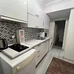 アパート Modern Nr5 In Cihangir, The Heart Of Taksim Eskiömerler