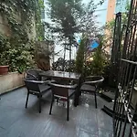Modern Nr5 In Cihangir, The Heart Of Taksim