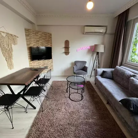 Apartment Modern Nr5 In Cihangir, The Heart Of Taksim *
