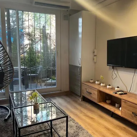 Modern Nr5 In Cihangir, The Heart Of Taksim