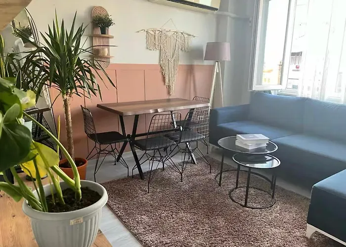 Apartment Modern Nr5 In Cihangir, The Heart Of Taksim *