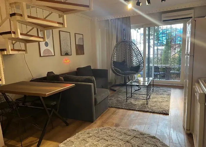 Apartment Modern Nr5 In Cihangir, The Heart Of Taksim
