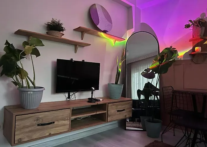 Modern Nr5 In Cihangir, The Heart Of Taksim Apartment