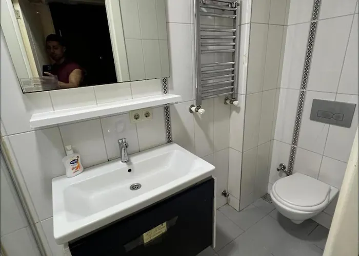 Modern Nr5 In Cihangir, The Heart Of Taksim Eskiomerler