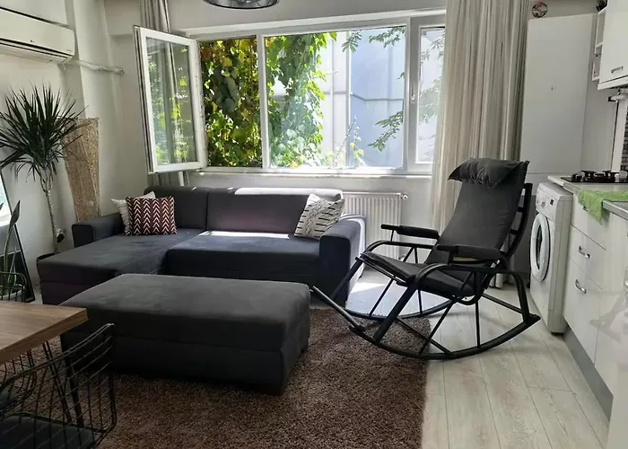Modern Nr5 In Cihangir, The Heart Of Taksim Apartment