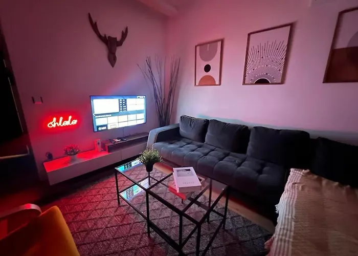 Modern Nr5 In Cihangir, The Heart Of Taksim Eskiomerler