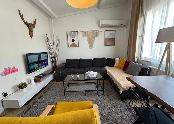 Apartment Modern Nr5 In Cihangir, The Heart Of Taksim Eskiomerler