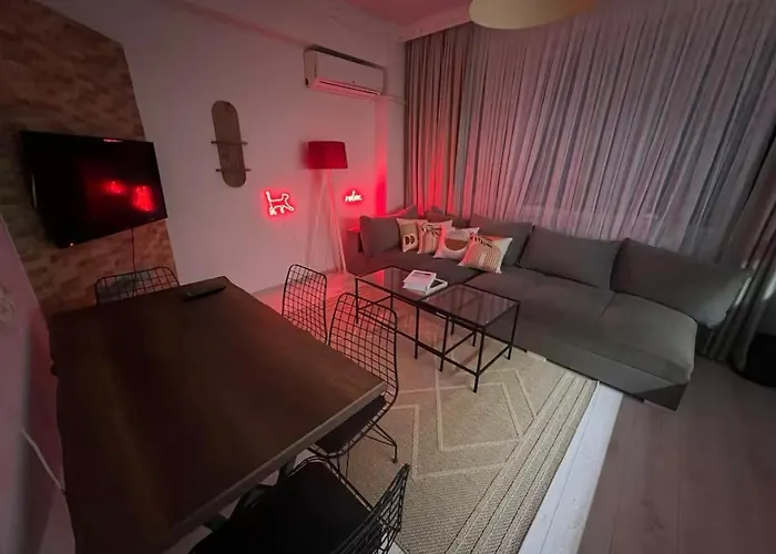 Modern Nr5 In Cihangir, The Heart Of Taksim Apartment Eskiomerler