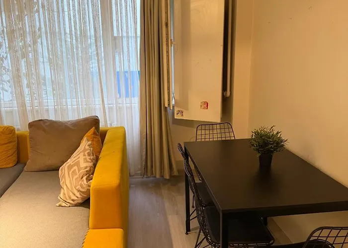 Apartment Modern Nr5 In Cihangir, The Heart Of Taksim *